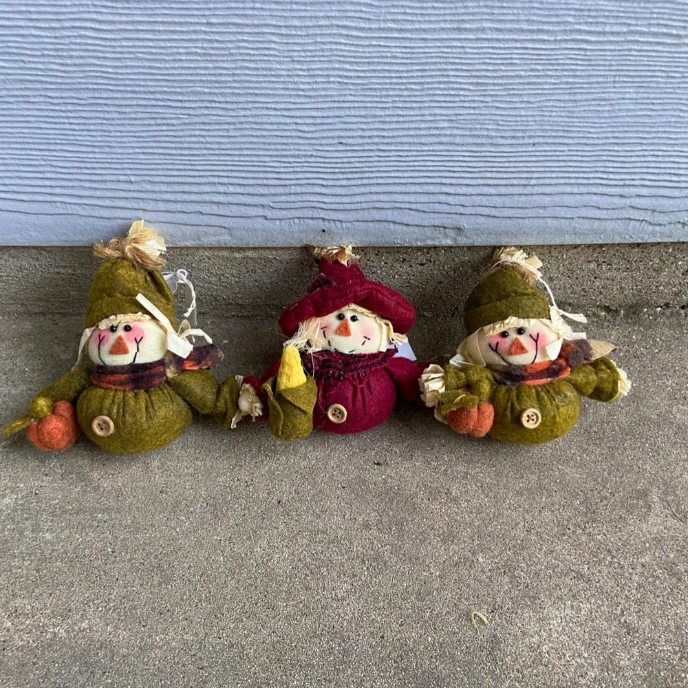 9 ITEMS! Autumn Thanksgiving Collection  Scarecrows Dan Dee Collector's Pumpkins